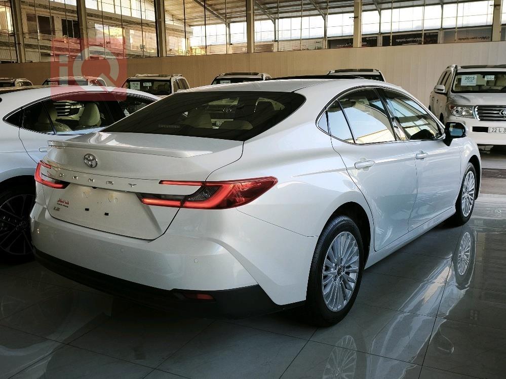 تۆیۆتا کامری